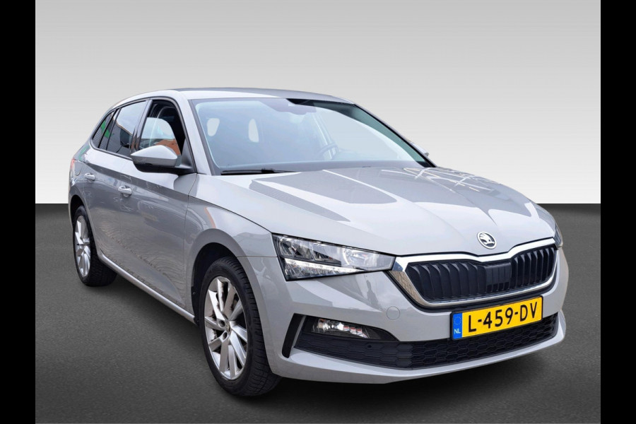 Škoda SCALA 1.0 TSI Ambition Incl. Apple Carplay/Android Auto | Cruise control | Lichtmetalen velgen 16"