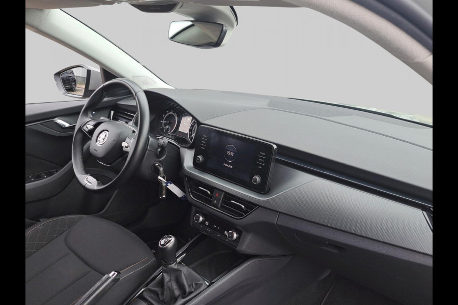 Škoda SCALA 1.0 TSI Ambition Incl. Apple Carplay/Android Auto | Cruise control | Lichtmetalen velgen 16"