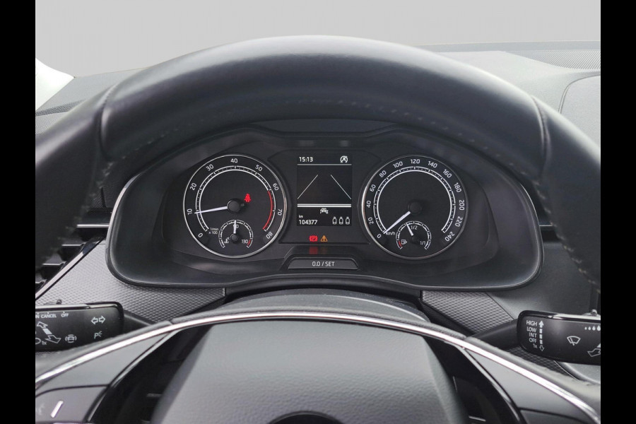 Škoda SCALA 1.0 TSI Ambition Incl. Apple Carplay/Android Auto | Cruise control | Lichtmetalen velgen 16"