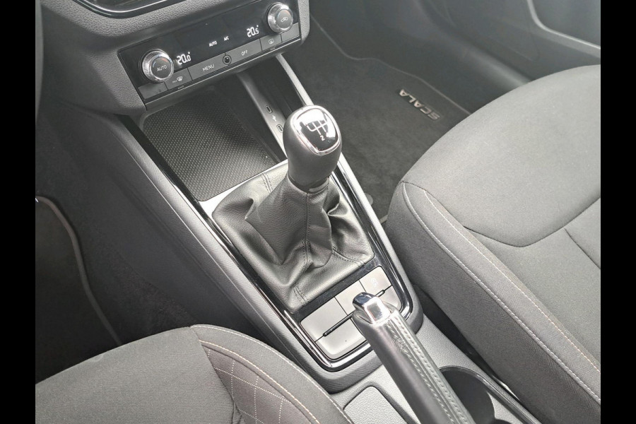 Škoda SCALA 1.0 TSI Ambition Incl. Apple Carplay/Android Auto | Cruise control | Lichtmetalen velgen 16"