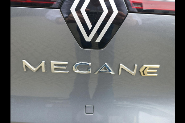Renault Mégane E-Tech EV60 Optimum Charge Iconic | Automaat | Harman/Kardon | Volleder | 360 Camera | Adaptive Cruisecontrol |