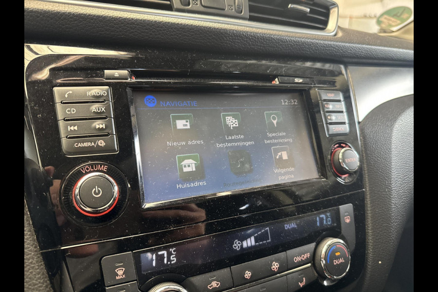 Nissan QASHQAI 1.2 Tekna | Trekhaak | Panodak