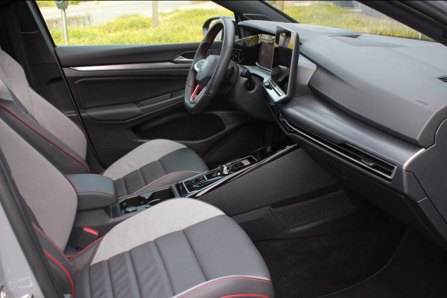 Volkswagen Golf 2.0 TSI GTI