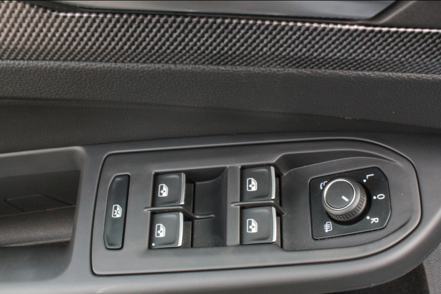 Volkswagen Golf 2.0 TSI GTI