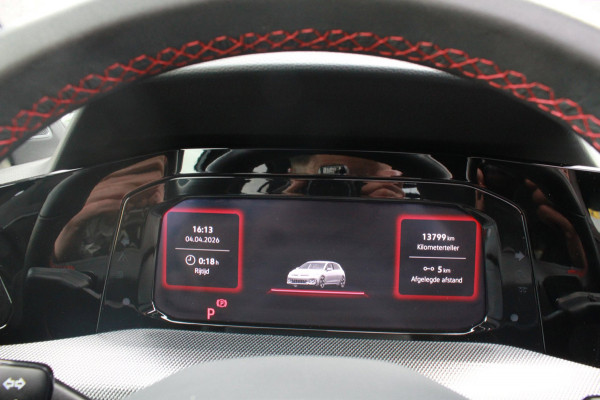 Volkswagen Golf 2.0 TSI GTI