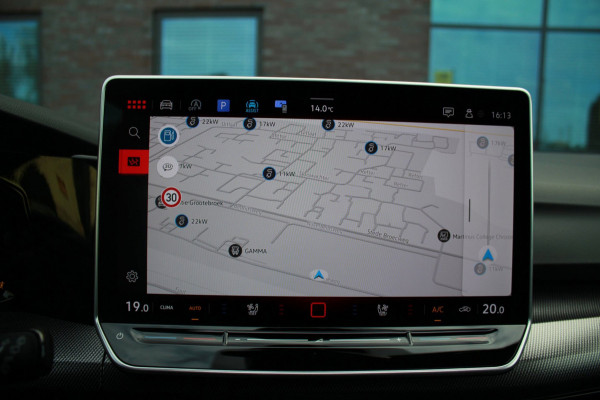 Volkswagen Golf 2.0 TSI GTI