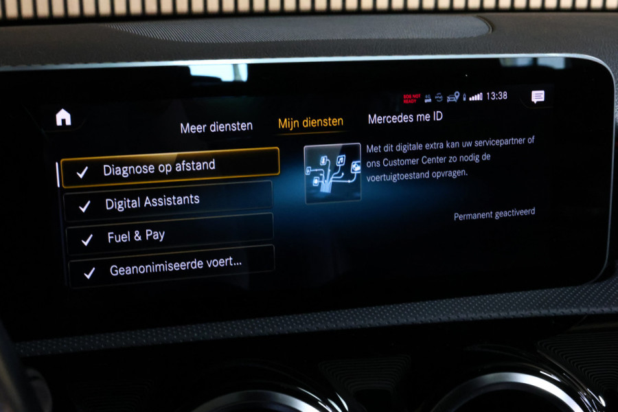 Mercedes-Benz A-Klasse 180 Business Solution AMG Sport 2020