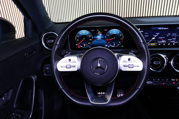 Mercedes-Benz A-Klasse 180 Business Solution AMG Sport 2020