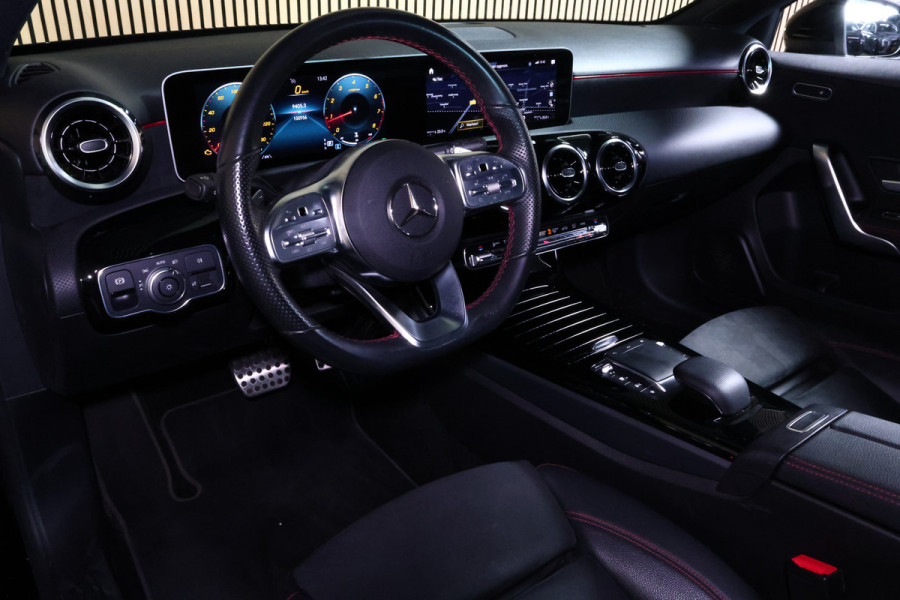 Mercedes-Benz A-Klasse 180 Business Solution AMG Sport 2020