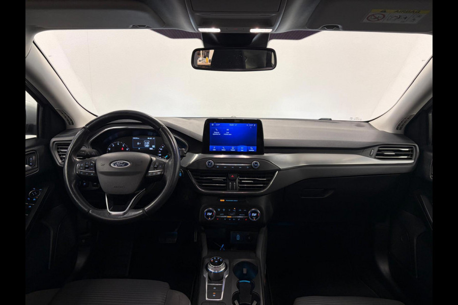 Ford FOCUS Wagon 1.5 EcoBoost Vignale*Winterpakket*Automaat*CruiseControl*PDC*LED*