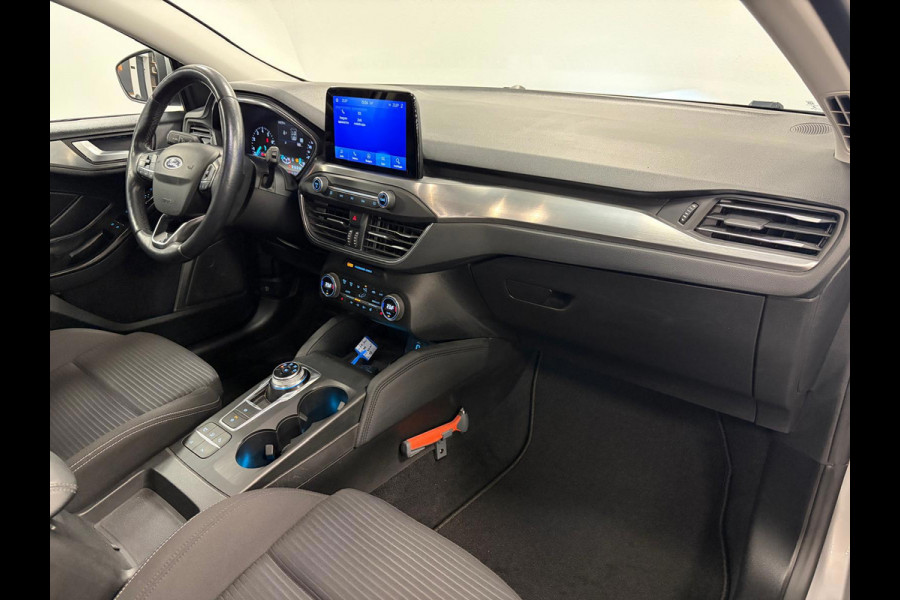 Ford FOCUS Wagon 1.5 EcoBoost Vignale*Winterpakket*Automaat*CruiseControl*PDC*LED*
