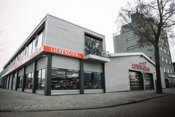 Jeep Renegade 1.4 MultiAir Limited - Automaat I Navigatie I Airco I Leer I Achteruitrij camera / PDC I Dealer onderhouden