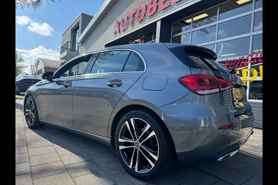 Mercedes-Benz A-Klasse 200 Edition 19 - Automaat I Sport Pakket I Navigatie/ Apple CarPlay I Leer I LED I PDC I Dealer onderhouden
