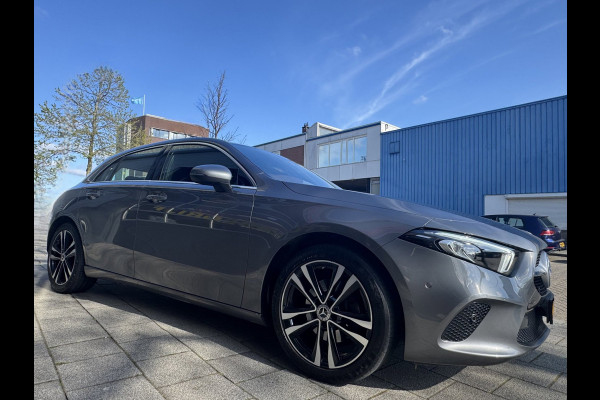 Mercedes-Benz A-Klasse 200 Edition 19 - Automaat I Sport Pakket I Navigatie/ Apple CarPlay I Leer I LED I PDC I Dealer onderhouden