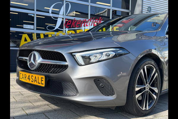 Mercedes-Benz A-Klasse 200 Edition 19 - Automaat I Sport Pakket I Navigatie/ Apple CarPlay I Leer I LED I PDC I Dealer onderhouden