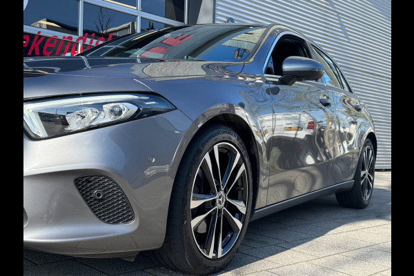 Mercedes-Benz A-Klasse 200 Edition 19 - Automaat I Sport Pakket I Navigatie/ Apple CarPlay I Leer I LED I PDC I Dealer onderhouden