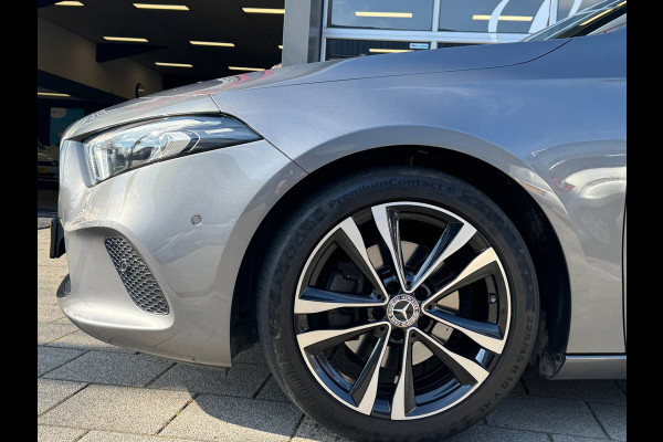 Mercedes-Benz A-Klasse 200 Edition 19 - Automaat I Sport Pakket I Navigatie/ Apple CarPlay I Leer I LED I PDC I Dealer onderhouden