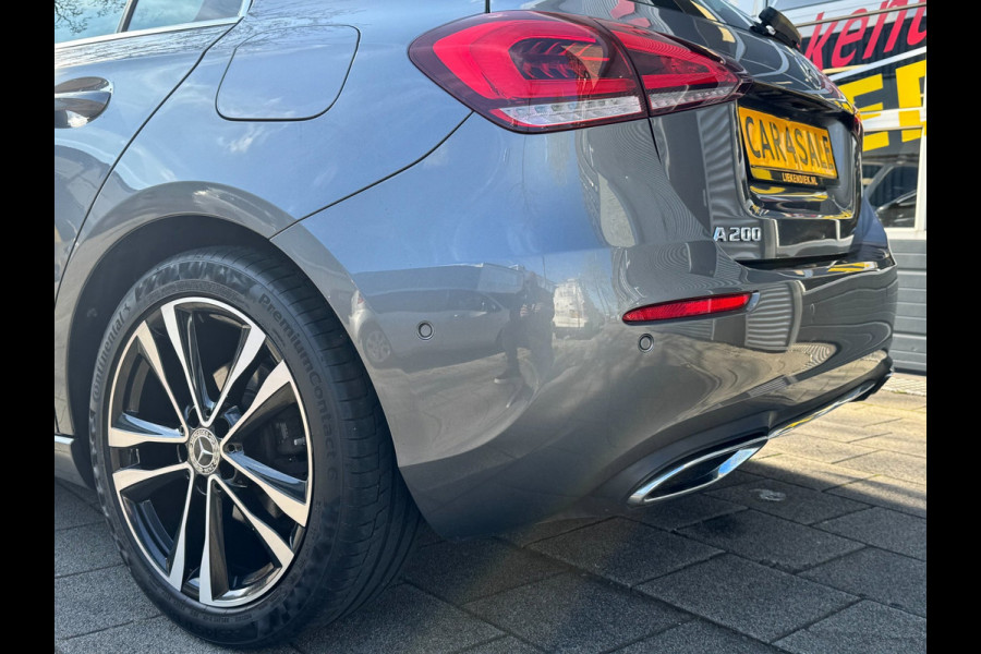 Mercedes-Benz A-Klasse 200 Edition 19 - Automaat I Sport Pakket I Navigatie/ Apple CarPlay I Leer I LED I PDC I Dealer onderhouden