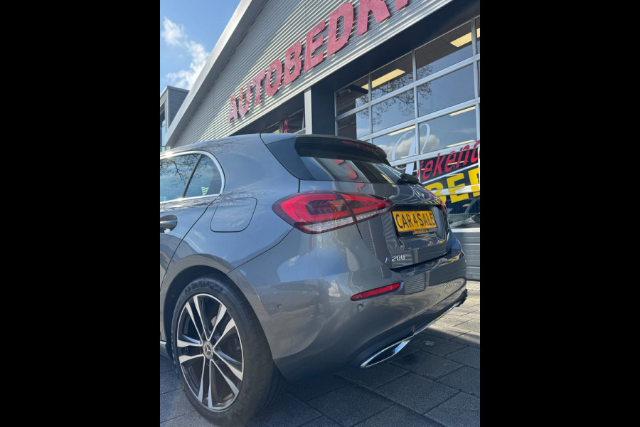 Mercedes-Benz A-Klasse 200 Edition 19 - Automaat I Sport Pakket I Navigatie/ Apple CarPlay I Leer I LED I PDC I Dealer onderhouden