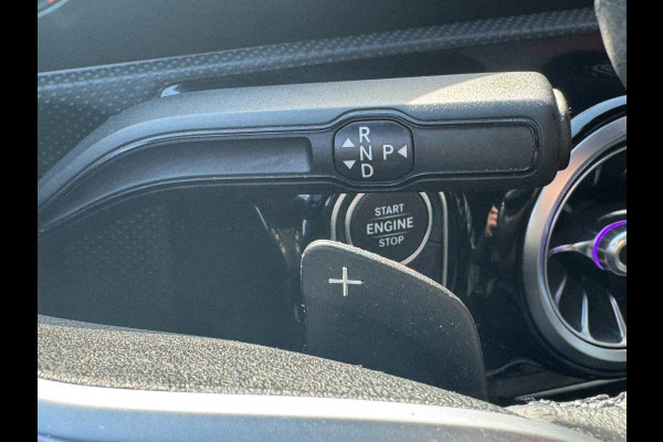 Mercedes-Benz A-Klasse 200 Edition 19 - Automaat I Sport Pakket I Navigatie/ Apple CarPlay I Leer I LED I PDC I Dealer onderhouden