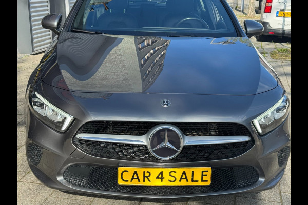 Mercedes-Benz A-Klasse 200 Edition 19 - Automaat I Sport Pakket I Navigatie/ Apple CarPlay I Leer I LED I PDC I Dealer onderhouden