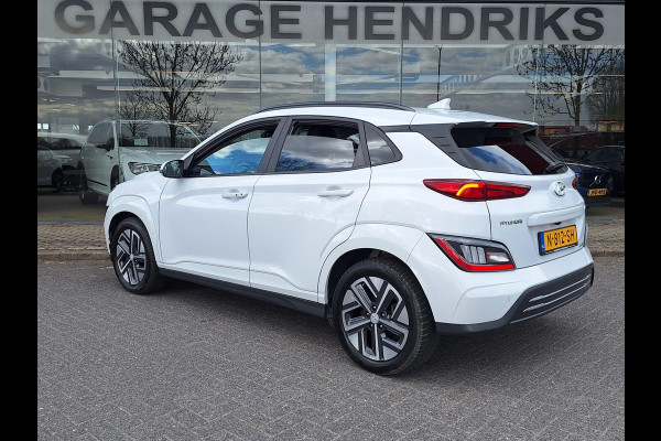 Hyundai Kona EV Fashion 64 kWh | SOH: nnb | 3 Fase | Warmtepomp | Blindspot | Navi | Camera |