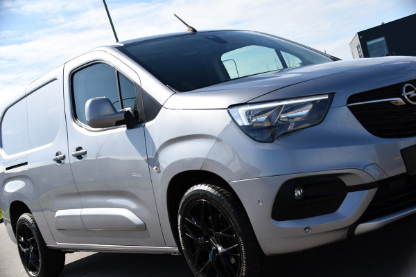 Opel Combo 1.5D L2H1 PB Edition Camera, Cruise, Carplay, Dodehoek, 130pk, Automaat, LED, Sensoren, Clima, Keyless, Uniek!