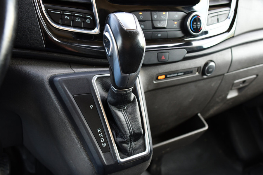 Ford Transit 350 2.0 TDCI L3H2 Limited PB Edition Camera, Cruise, Carplay, 2 x schuifdeur, 185pk, Automaat, Xenon, Multimedia, Trekhaak, Uniek!