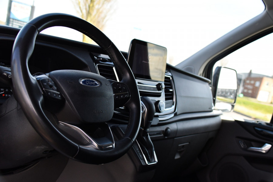 Ford Transit Custom 300 2.0 TDCI L2H1 Limited DC PB Edition Camera, Cruise, Carplay, 170pk, 2 x Schuifdeur, LED, Automaat, Stoelverwarming, Sensoren, Uniek!