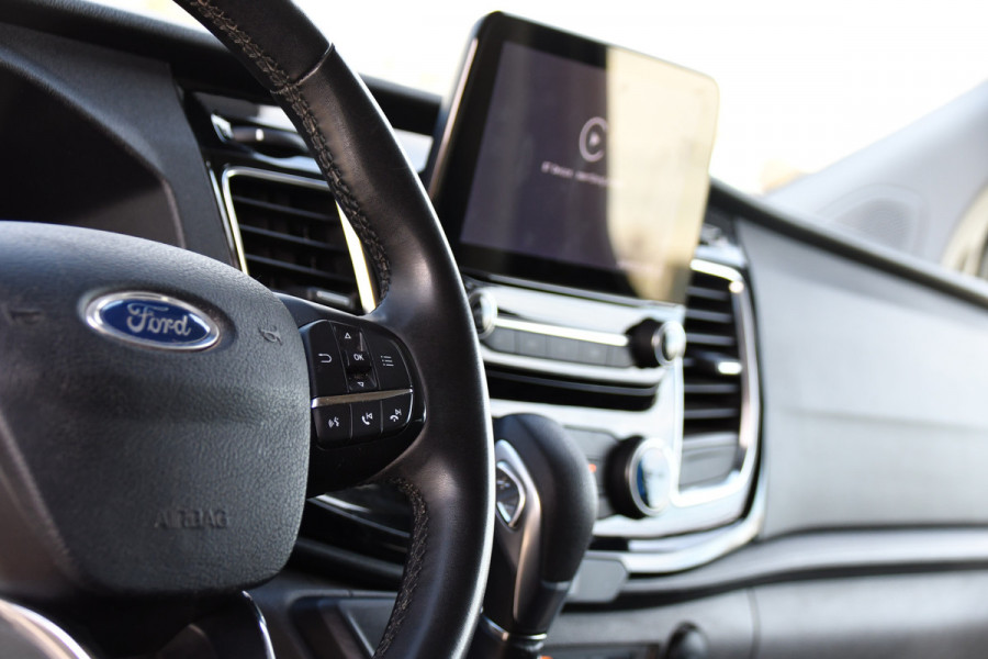 Ford Transit Custom 300 2.0 TDCI L2H1 Limited DC PB Edition Camera, Cruise, Carplay, 170pk, 2 x Schuifdeur, LED, Automaat, Stoelverwarming, Sensoren, Uniek!