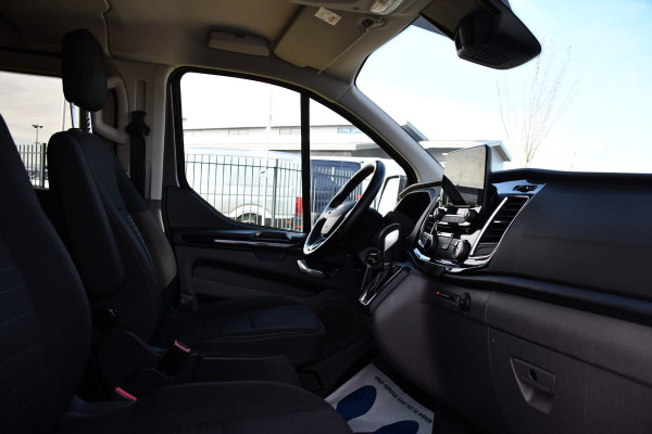 Ford Transit Custom 300 2.0 TDCI L2H1 Limited DC PB Edition Camera, Cruise, Carplay, 170pk, 2 x Schuifdeur, LED, Automaat, Stoelverwarming, Sensoren, Uniek!