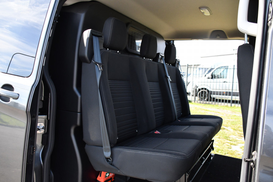 Ford Transit Custom 300 2.0 TDCI L2H1 Limited DC PB Edition Camera, Cruise, Carplay, 170pk, 2 x Schuifdeur, LED, Automaat, Stoelverwarming, Sensoren, Uniek!