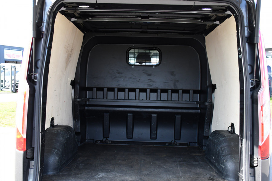 Ford Transit Custom 300 2.0 TDCI L2H1 Limited DC PB Edition Camera, Cruise, Carplay, 170pk, 2 x Schuifdeur, LED, Automaat, Stoelverwarming, Sensoren, Uniek!