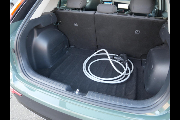 Kia Niro EV Light 64.8 kWh l Navigatie l Carplay l Camera | Adaptieve Cruise |