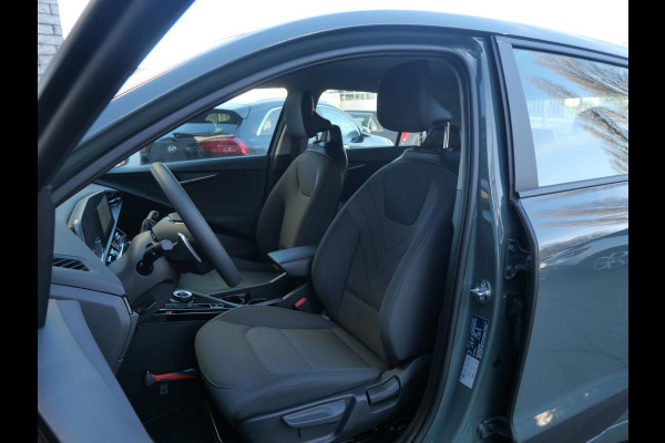 Kia Niro EV Light 64.8 kWh l Navigatie l Carplay l Camera | Adaptieve Cruise |