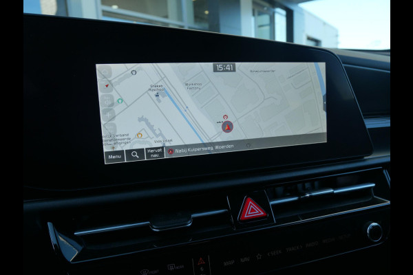 Kia Niro EV Light 64.8 kWh l Navigatie l Carplay l Camera | Adaptieve Cruise |