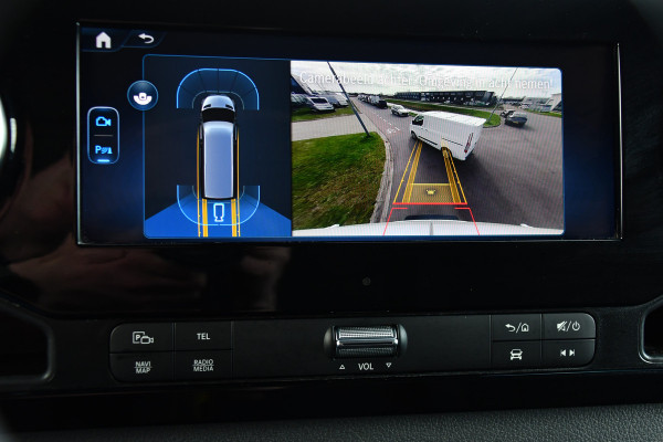 Mercedes-Benz Sprinter 317 1.9 CDI L2 Pro AMG Edition FACE LIFT! Camera, Cruise, Carplay, LED, Stoelverwarming, 170pk, Automaat, Multimedia, Uniek!