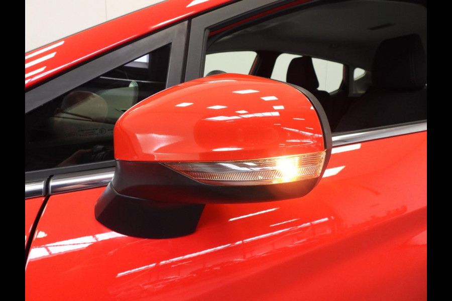 Ford Fiesta 1.0 EcoBoost Titanium NAVI-APP/CLIMA/CRUISE/LED/PDC!