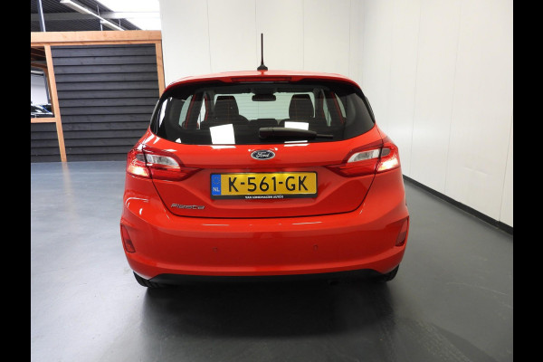 Ford Fiesta 1.0 EcoBoost Titanium NAVI-APP/CLIMA/CRUISE/LED/PDC!