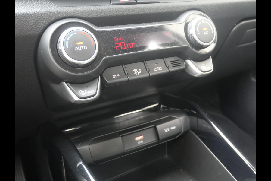 Kia Stonic 1.0 T-GDi MHEV DynamicLine | Cruise | Clima | Camera | Navi |