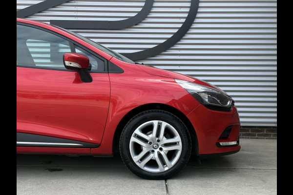 Renault Clio 0.9 TCe Limited 1e Eigenaar|Navi|Airco|PDC|Cruise|Stoelverwarming|Dealer Onderhouden|Nieuwe APK bij Aflevering