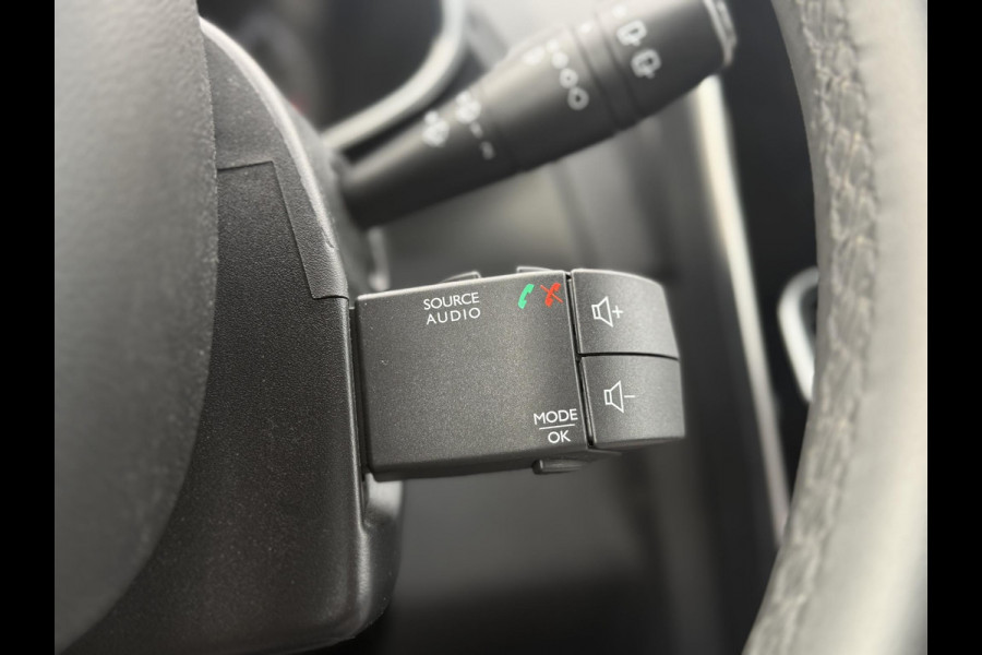 Renault Clio 0.9 TCe Limited 1e Eigenaar|Navi|Airco|PDC|Cruise|Stoelverwarming|Dealer Onderhouden|Nieuwe APK bij Aflevering