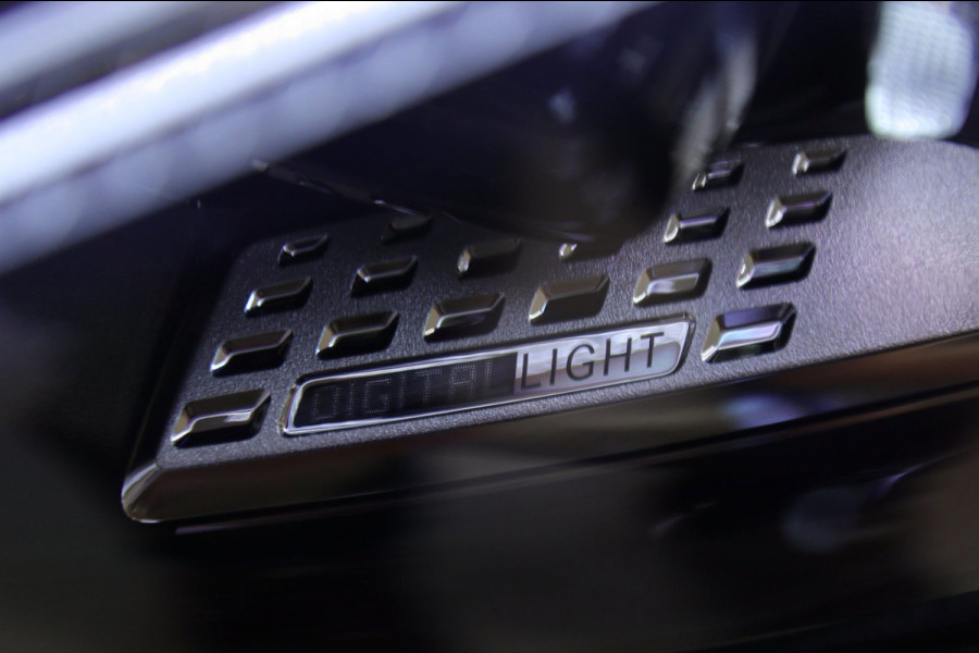 Mercedes-Benz C-Klasse 300 E AMG Line / PANO/CARPLAY/SFEERV/STOELV/BOMVOL