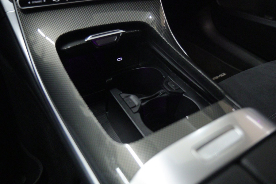 Mercedes-Benz C-Klasse 300 E AMG Line / PANO/CARPLAY/SFEERV/STOELV/BOMVOL
