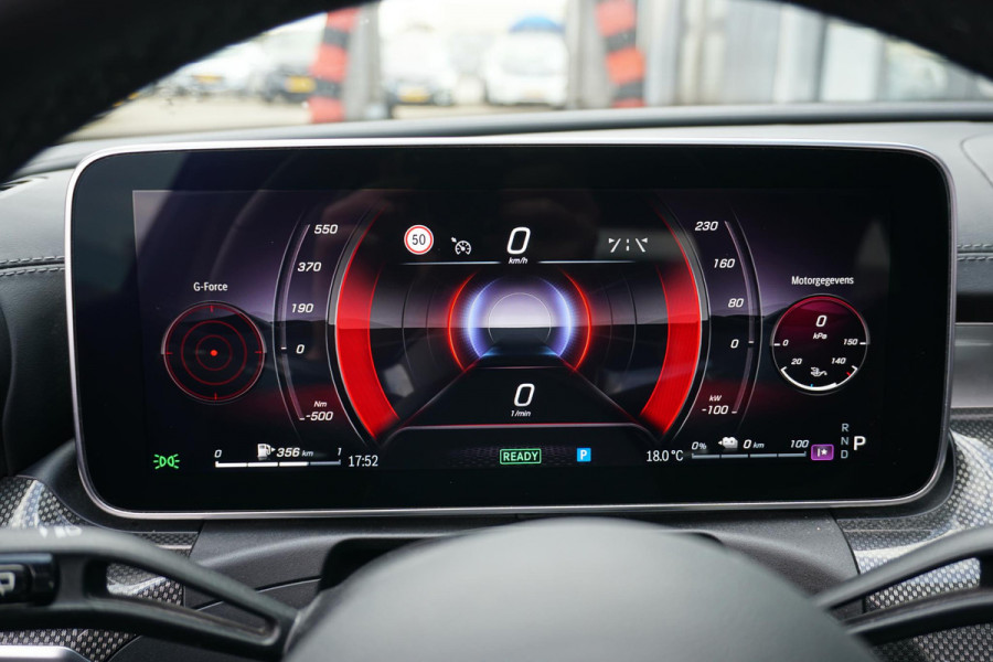 Mercedes-Benz C-Klasse Estate 300 e AMG Line ORIG. NEDERLANDS + AMG / PANORAMA / TREKHAAK / LEDER