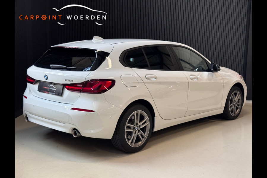 BMW 1-serie 120i | CAMERA | LED | STOELVERW. | 2024