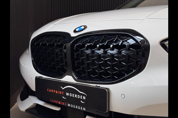BMW 1-serie 120i | CAMERA | LED | STOELVERW. | 2024