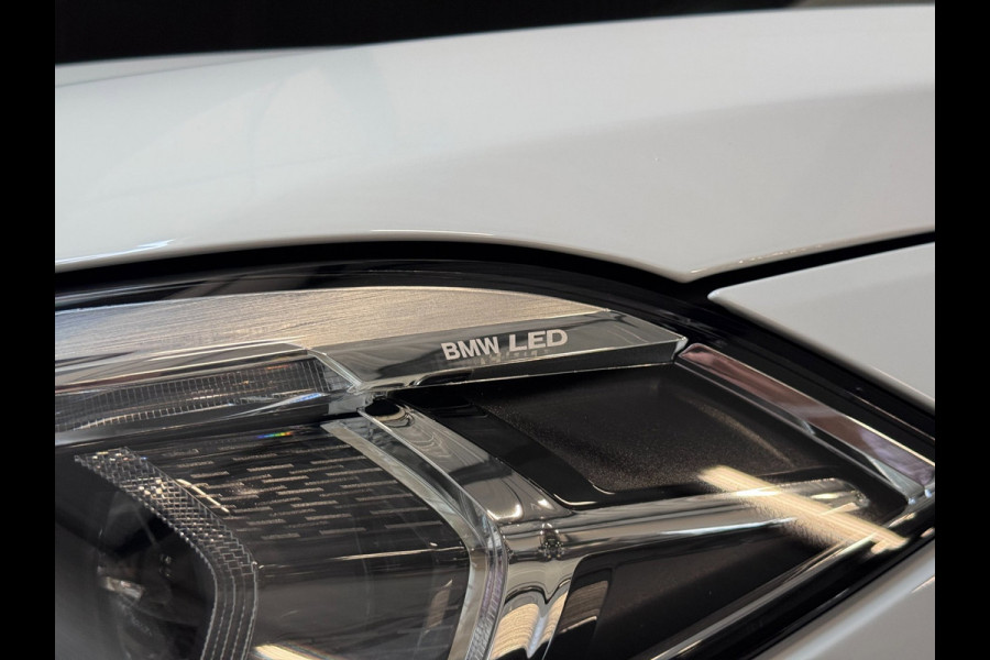 BMW 1-serie 120i | CAMERA | LED | STOELVERW. | 2024