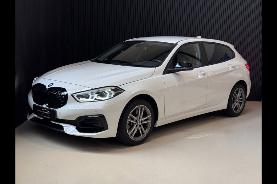 BMW 1-serie 120i | CAMERA | LED | STOELVERW. | 2024