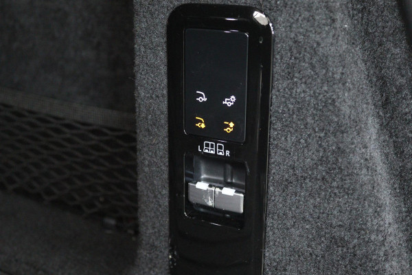 Land Rover Range Rover Sport 3.0 P460e Dynamic HSE (PANORAMADAK, PPF, HEAD-UP, STUURVERWARMING, 360 CAMERA, 26-06-2029 GARANTIE)